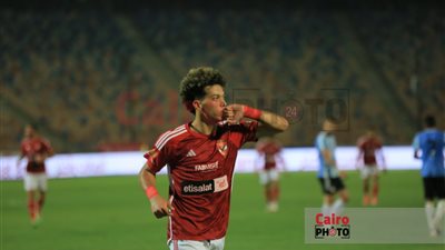 على رأسهم إمام عاشور.. ثلاثي الأهلي يتواصل مع لاعبي الزمالك قبل نهائي السوبر