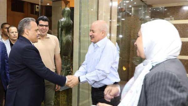 محافظ الشرقية الجديد