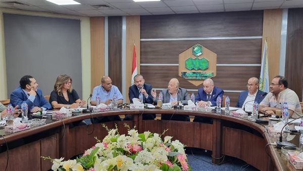 اجتماع مستثمري العاشر