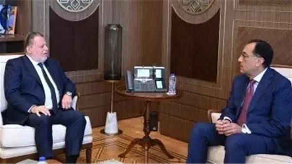 رئيس الوزراء ومحافظ