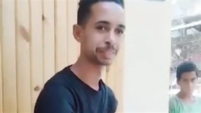 من أسيوط للبحيرة.. كفاح الشاب إبراهيم لبيع التين الشوكي: موسم خير لينا وبشتغل من عمر 10 سنين| بث مباشر 