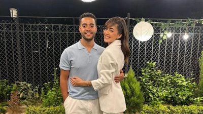 خالد أنور يحتفل بخطوبة شقيقته مروة