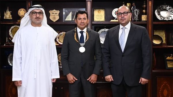 أشرف صبحي وزير الشباب