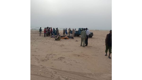 جنوح مركب مهاجرين