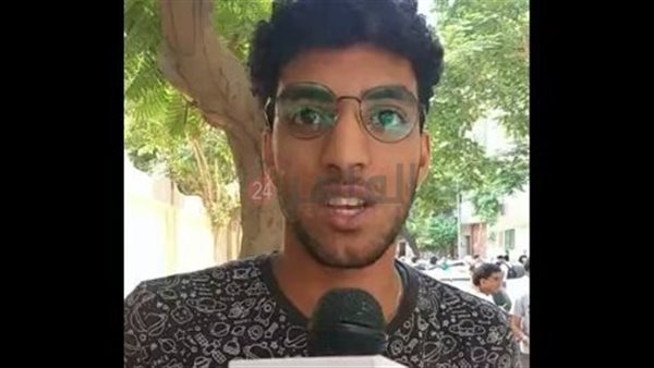 طالب بالثانوية العامة