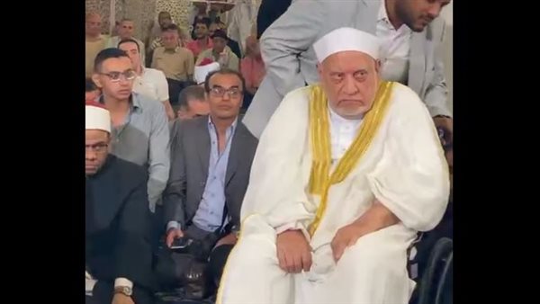 الدكتور أحمد عمر