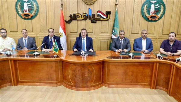 اجتماع محافظ المنوفية