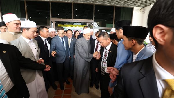 الدكتور أحمد الطيب