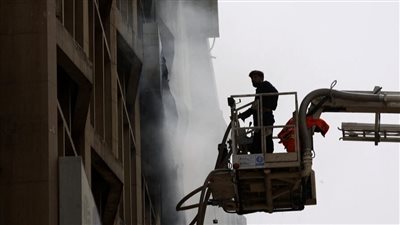 حريق في بورصة كراتشي الباكستانية.. ومصادر تؤكد وقف عمليات التداول