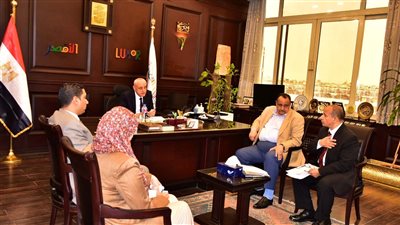 محافظ الأقصر يوجه بالاستعداد للعام الدراسي الجديد بالحد من كثافات الفصول بالمدارس