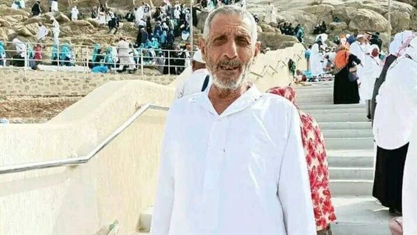 وفاة أقدم مشجعي زعيم