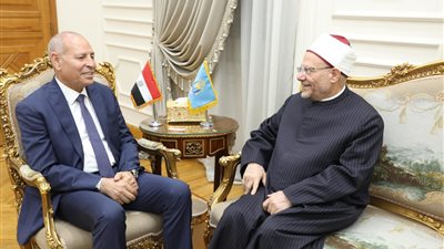 مفتي الجمهورية يهنئ الدكتور إبراهيم صابر محافظ القاهرة بالمنصب الجديد