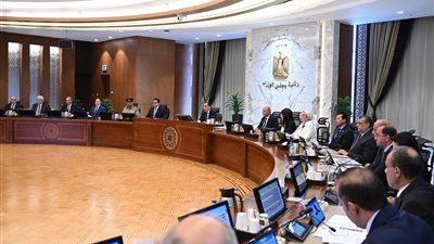 لتعزيز صورة مصر.. الحكومة تستهدف زيادة البعثات الأزهرية والأوقاف للخارج وتفعيل دور الكنيسة