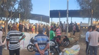 شائعة تتسبب في تجمهر المواطنين حول مقبرة الراحل أحمد رفعت بكفر الشيخ| صور