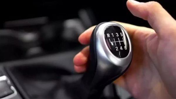  ناقل الحركة 