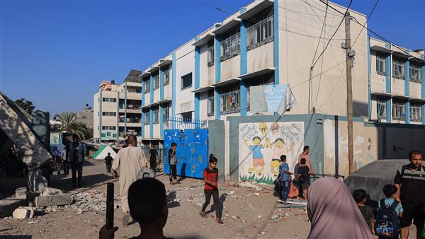 مدرسة تؤوي نازحين