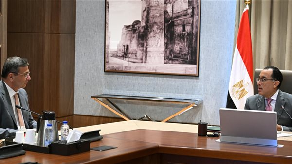 اجتماع رئيس الوزراء