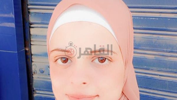 الطالبة دعاء الأولى