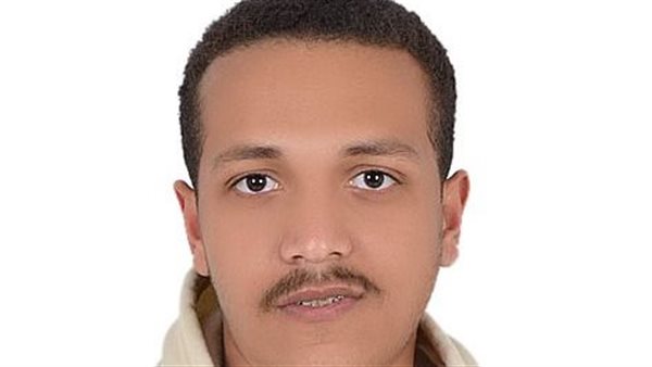 الطالب أحمد عبيد