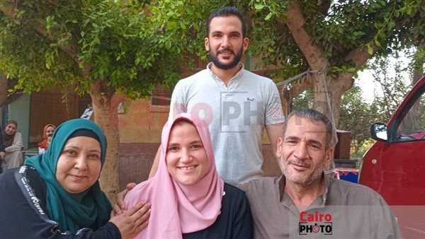 الأولى على الدبلوم