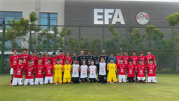 معسكر مزدوجي الجنسية