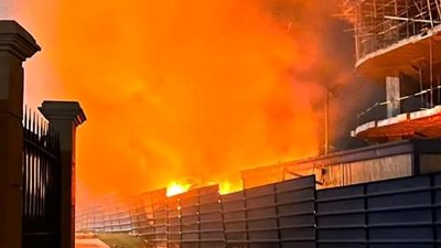 نشوب حريق في موقع تحت الإنشاء بالتجمع 