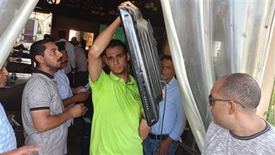 جهاز العبور يشن حملة لإزالة التعديات بالمحال التجارية ورفع الباعة الجائلين