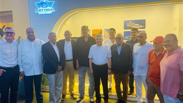 جانب من تفقد الفريق