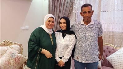 افتكروها من الشرقية.. محافظة السويس تتجاهل تكريم الأولى على الجمهورية بالتعليم المزدوج