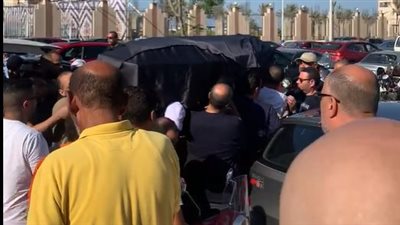 الكل حزين لوفاته.. أسرة القبطان المصري المتوفى برومانيا تشيع جثمانه من مسقط رأسه ببورسعيد| بث مباشر