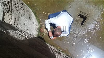 أخذت عينات لتحليلها.. الآثار تتدخل لحل مشكلة تسرب المياه حول مسجد صرغتمش | خاص 