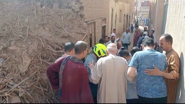 انهيار منزل - صورة