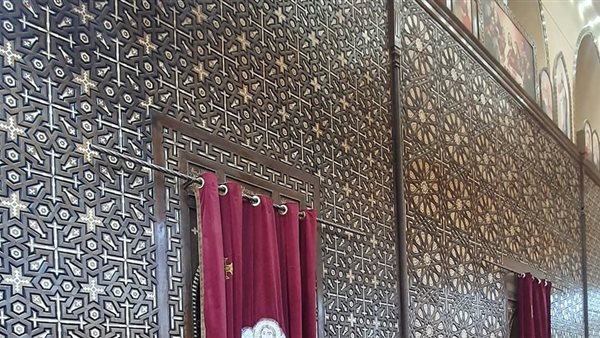 أكبر حجاب كنيسة في