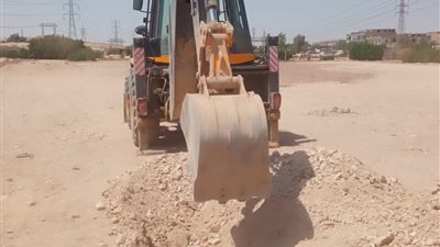 بعد شكوى الأهالي من انقطاعها.. مفاجأة عن أسباب قطع المياه عن قرية المحروسة بقنا رغم عدم وجود أعطال