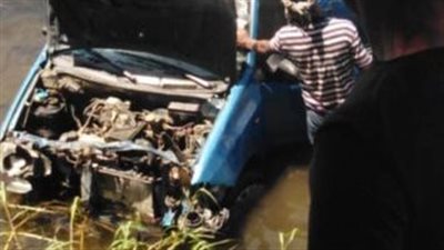 العناية الإلهية تنقذ طبيبة بعد انقلاب سيارتها في نهر النيل بقنا | بث مباشر