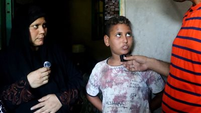 راح في غمضة عين.. زوجة عامل سقط عليه حائط أثناء عمله ببني سويف: كان سندنا في الدنيا| فيديو 