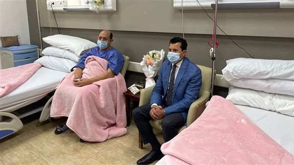 وزير الرياضة وأحمد