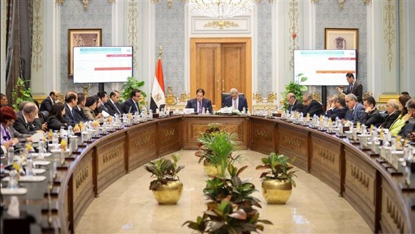 مجلس النواب والحكومة