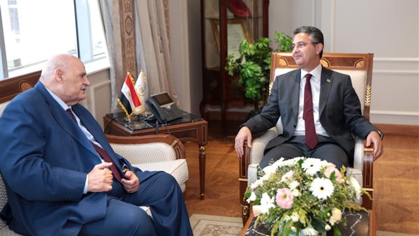 وزير التموين وعبدالله