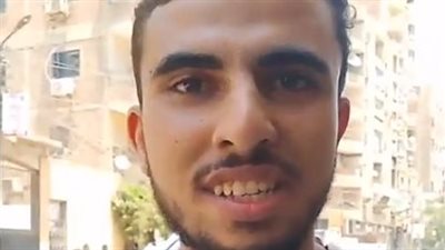 خريج تجارة يجوب الشوارع لبيع التين الشوكي: الشغل مش عيب.. وبشقى على أسرتي بعد وفاة أبويا| بث مباشر