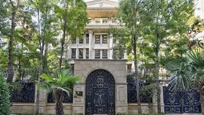 بعد عام من إغلاقها.. سفارة أذربيجان في طهران تستأنف عملها اليوم