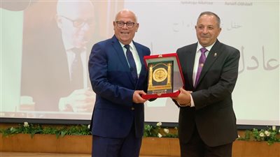 محافظ بورسعيد لـ المحافظ السابق: ربنا يقدرنا ونسير على خطاك ونكمل مسيرتك