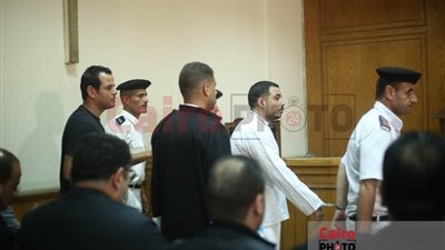 محامون جدد يعلنون التبرع بالدفاع عن سفاح التجمع: بالنسبة لنا زيه زي أي متهم