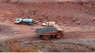 رئيس شركة شلاتين: نستهدف زيادة إنتاج المعادن إلى 9.5 طن سنويا بنهاية 2027 | خاص