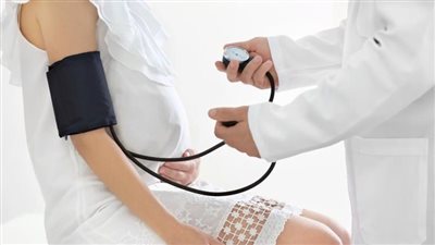 دراسة: اختبار دم جديد يساعد في اكتشاف تسمم الحمل قبل ظهور الأعراض