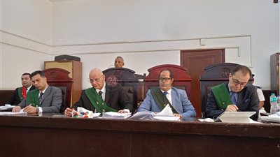 اليوم.. سادس جلسات محاكمة المتهم بإنهاء حياة جاره بالفأس في الفيوم