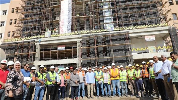 محافظ المنيا