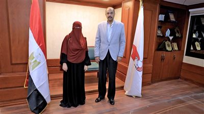 نقيب أطباء سوهاج لـ القاهرة 24: الطبيبة سمر ستتوجه لزيارة وزير الصحة الاثنين المقبل 