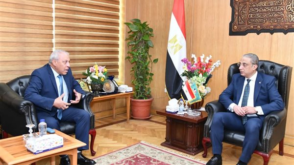 محافظ الفيوم ورئيس