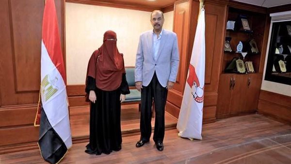 طبيبة المراغة ومحافظ